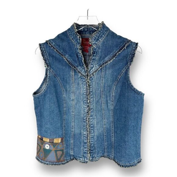 Artist’s Custom Designed Repurposed Jean Vest w/Mixed Media Queen Figure Sz 1X - Picture 2 of 14